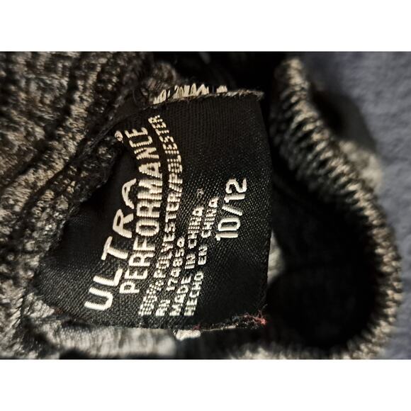 Boys Ultra Performance Gray with Black Striped Shorts Size 10/12 - Picture 4 of 5